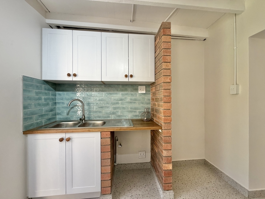 4 Bedroom Property for Sale in Ferreira Town Eastern Cape